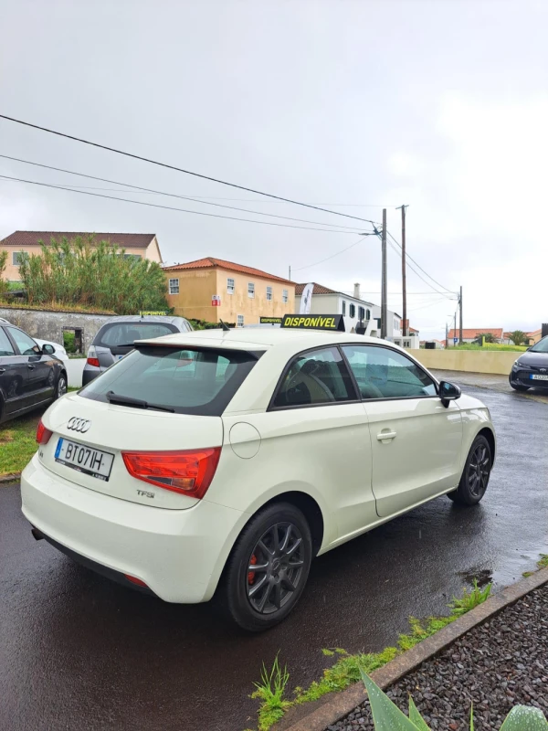 Audi A1 4