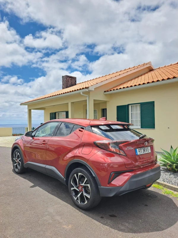 Toyota C-HR 6