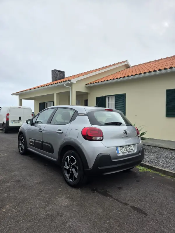 Citroën C3 1.2 PureTech C-Series 6