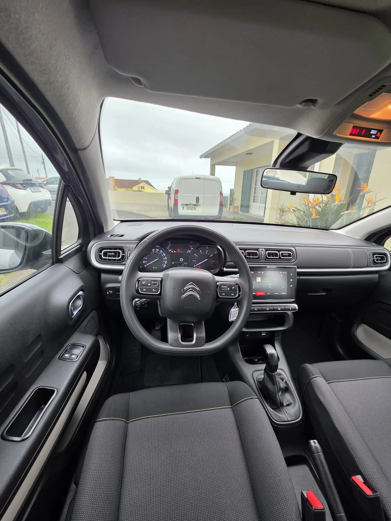 Citroën C3 1.2 PureTech C-Series 9