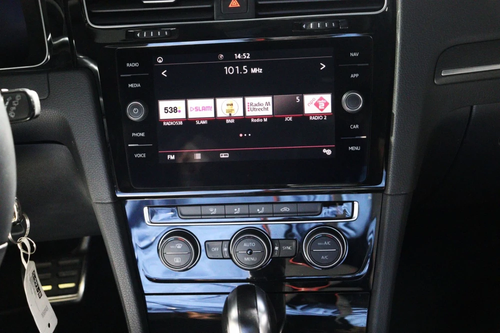 Volkswagen Golf Performance 20