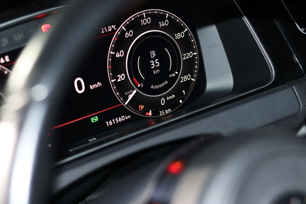 Volkswagen Golf Performance 2