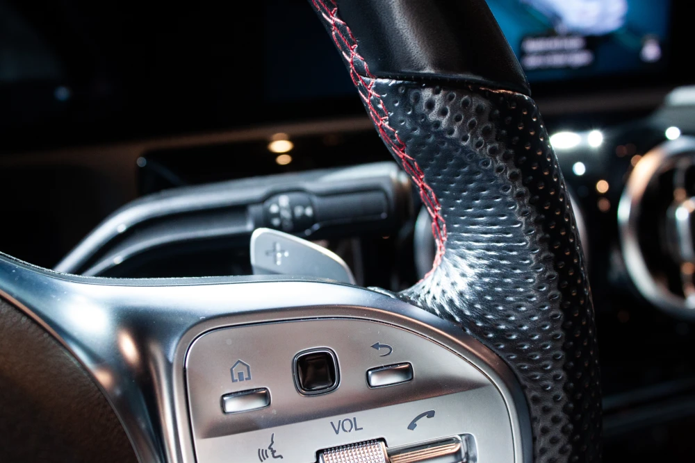 Mercedes-Benz CLA 180 Amg 6