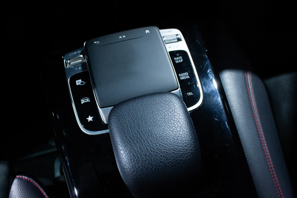 Mercedes-Benz A 180 Limousine Amg 11