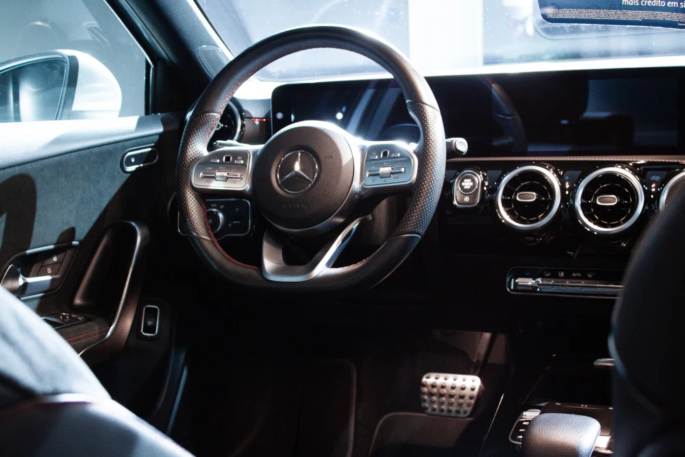 Mercedes-Benz A 180 Limousine Amg 5