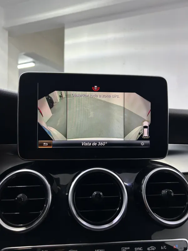 Mercedes-Benz C 220 BlueTEC Avantgarde 27