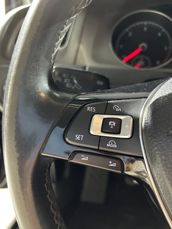 Volkswagen Golf confortline 15