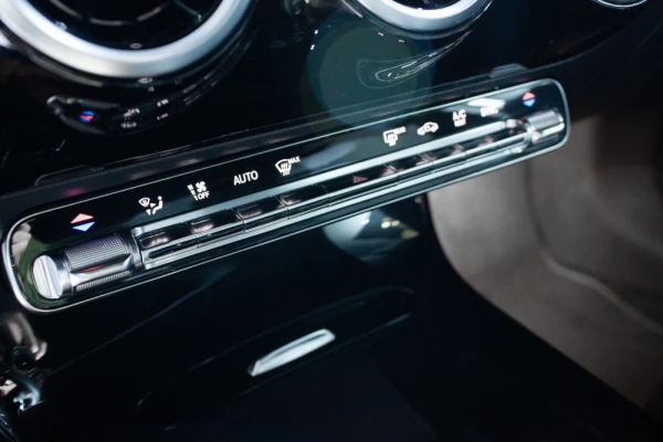 Mercedes-Benz A 180 Limousine Amg 14