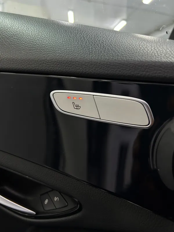 Mercedes-Benz C 220 BlueTEC Avantgarde 13