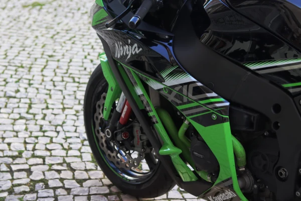 Kawasaki ZXR Zx10r  Abs 6
