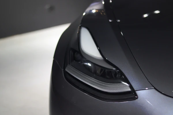 Tesla Model 3 Long Range 15