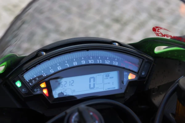 Kawasaki ZXR Zx10r  Abs 8