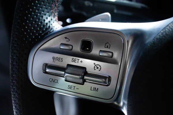 Mercedes-Benz A 180 Limousine Amg 16