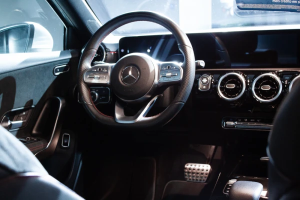 Mercedes-Benz A 180 Limousine Amg 5