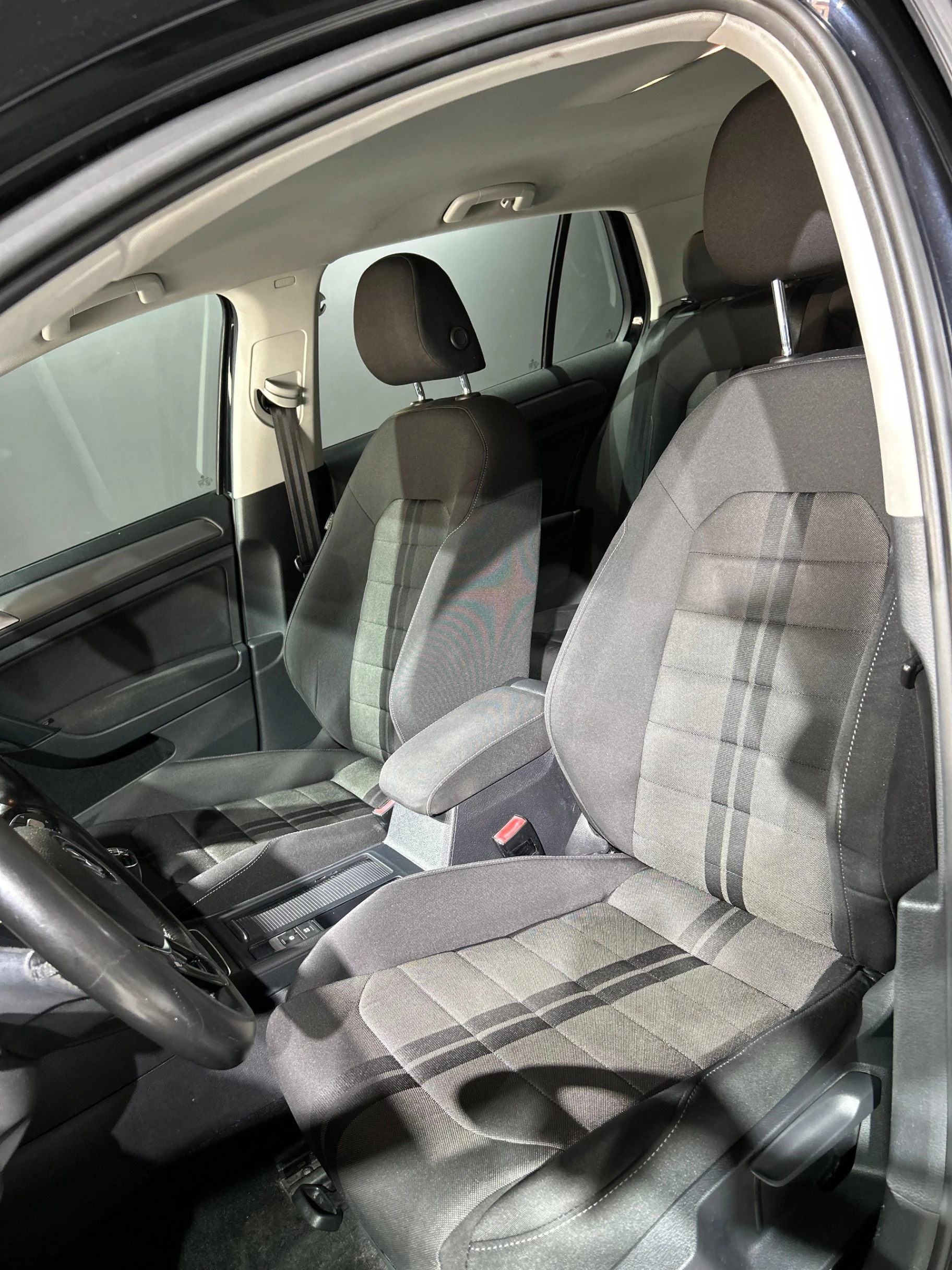 Volkswagen Golf confortline 6