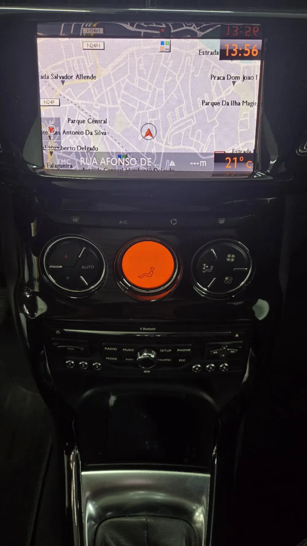 Citroën DS3 1.6 e-HDi So Chic 8