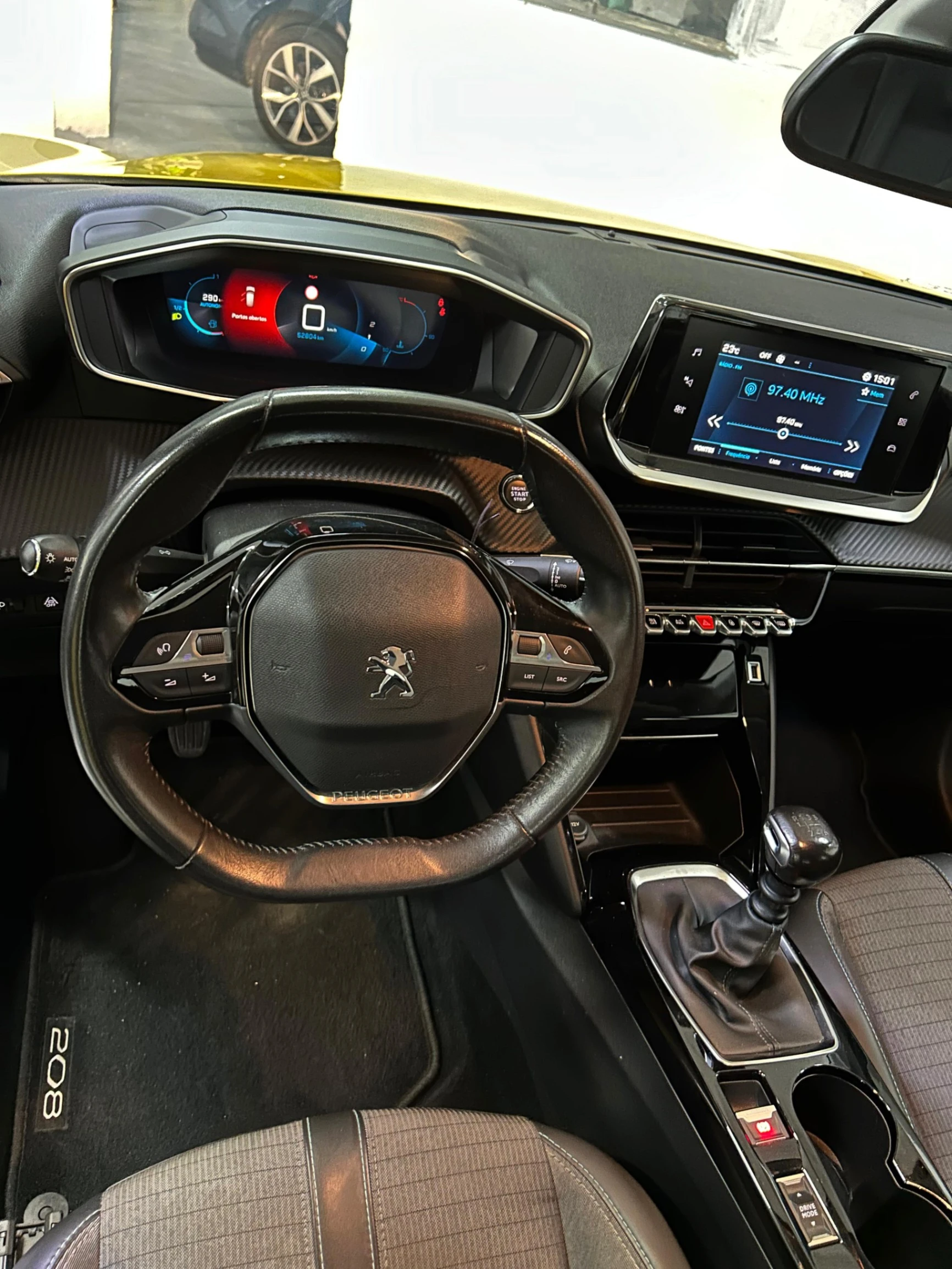 Peugeot 208 Puretech 13