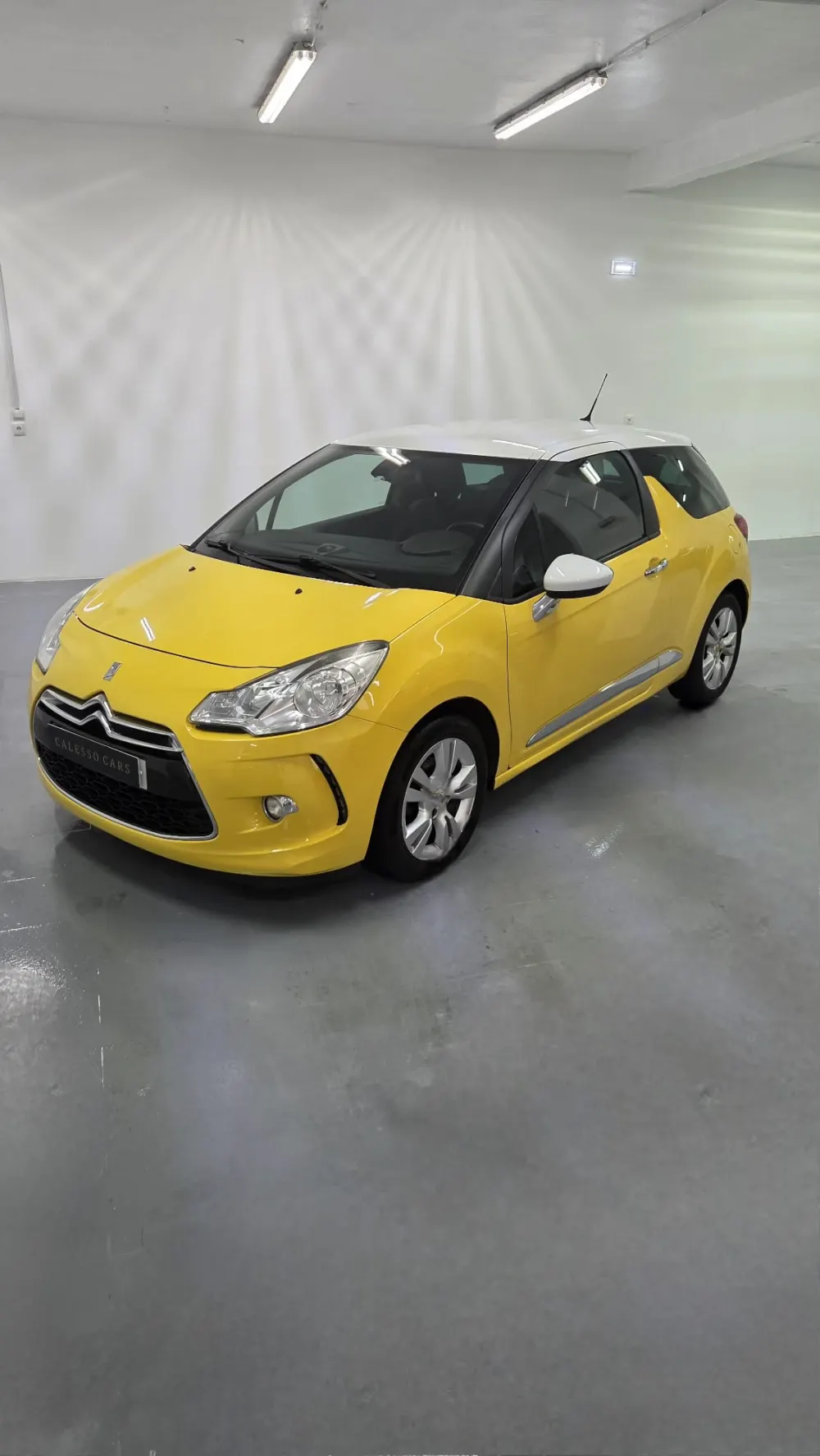 Citroën DS3 1.6 e-HDi So Chic 5