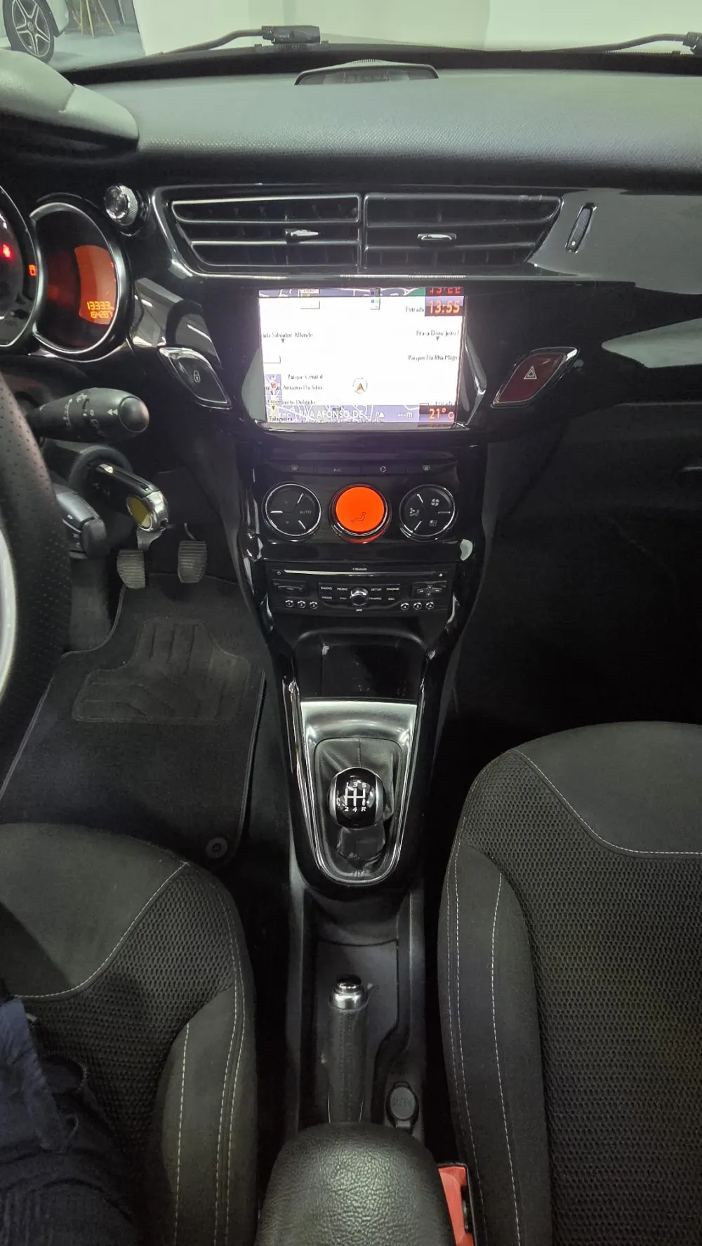 Citroën DS3 1.6 e-HDi So Chic 6