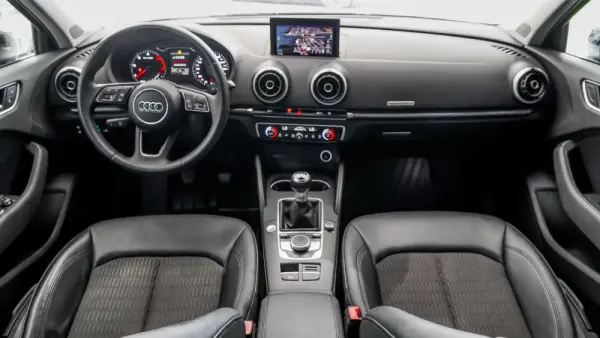 Audi A3 Limousine TDI LIMOUSINE S-LINE 17