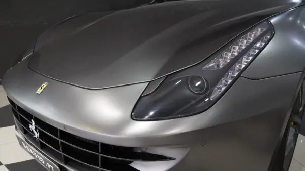 Ferrari FF V.12 6.3 14