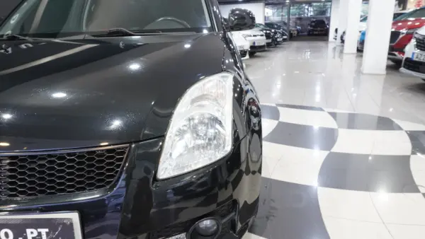 Suzuki Swift 1.6 Sport 4