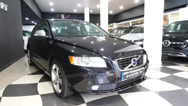 Volvo S40 1.6D R DESIGN 5