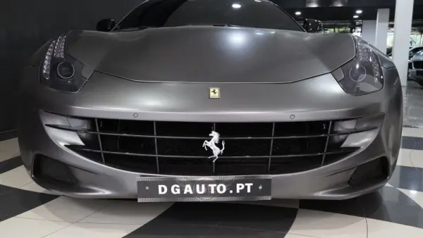Ferrari FF V.12 6.3 10