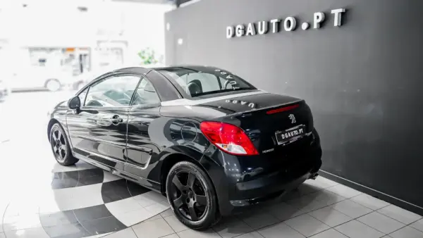 Peugeot 207 CC 1.6 VTi Active 10