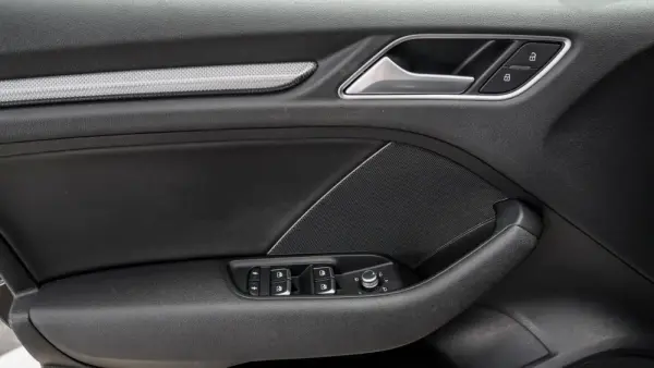 Audi A3 Limousine TDI LIMOUSINE S-LINE 13