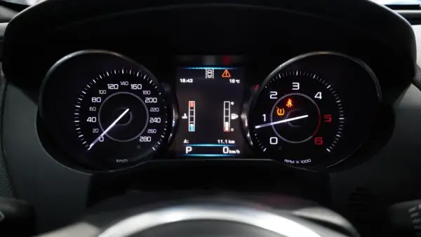 Jaguar XE 2.0 D R-Sport Aut. 15