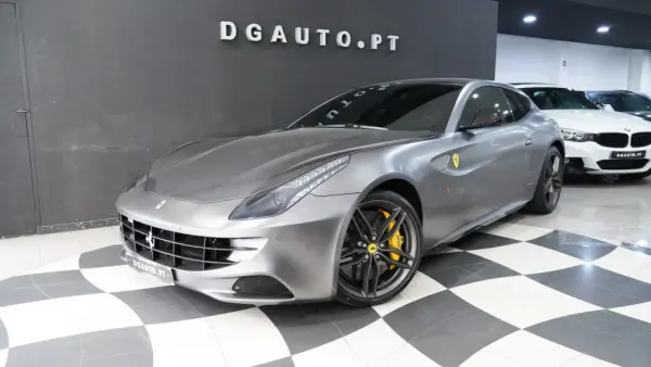 Ferrari FF V.12 6.3 3