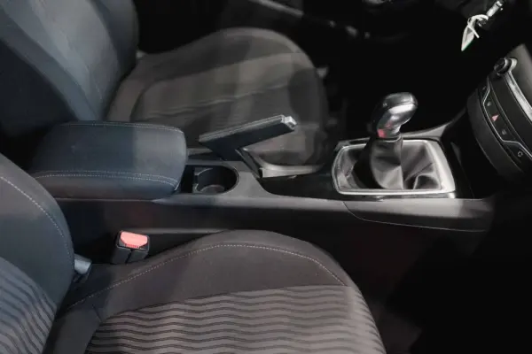 Peugeot 308 SW 1.6 HDi Active 16