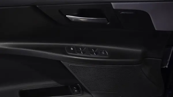 Jaguar XE 2.0 D R-Sport Aut. 9