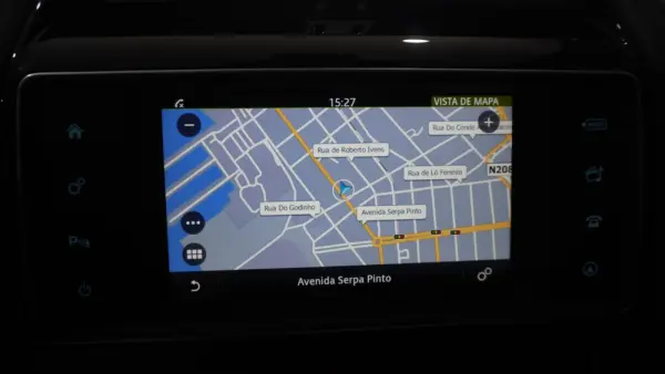 Jaguar XE 2.0 D Prestige 25