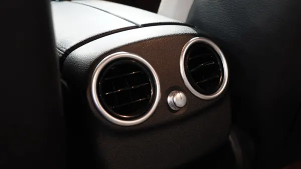 Mercedes-Benz C 200 BlueTEC Avantgarde 35