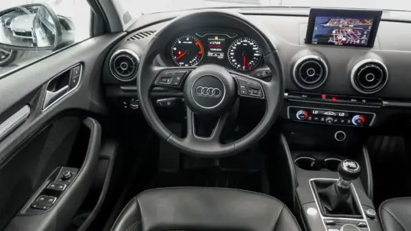 Audi A3 Limousine TDI LIMOUSINE S-LINE 18