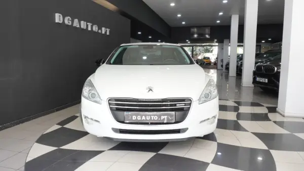Peugeot 508 2.0 HDi Hybrid4 2-Tronic 5