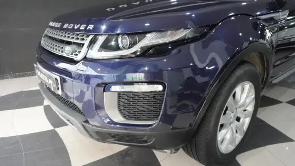 Land Rover Range Rover Evoque TD4 Aut. HSE 3