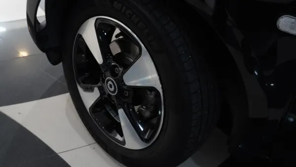 Smart ForTwo Coupé EQ Passion 34