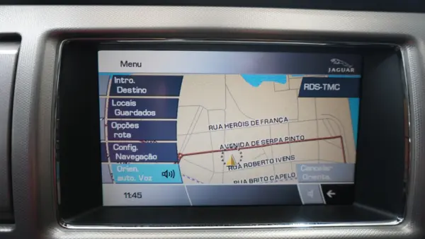 Jaguar XF 3.0 D V6 S Portfolio 38