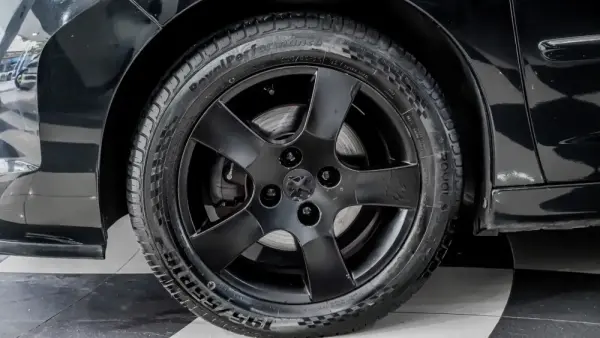 Peugeot 207 CC 1.6 VTi Active 8