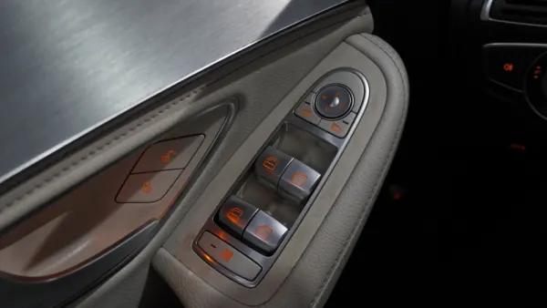 Mercedes-Benz C 200 BlueTEC Avantgarde 28