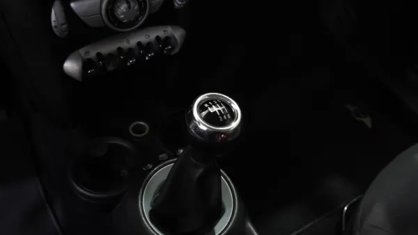 MINI 3 Portas One 1.6 24