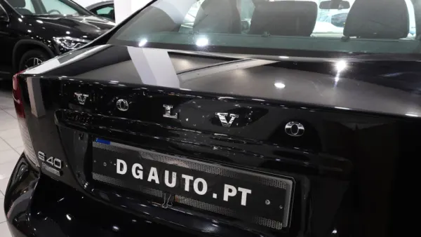 Volvo S40 1.6D R DESIGN 14