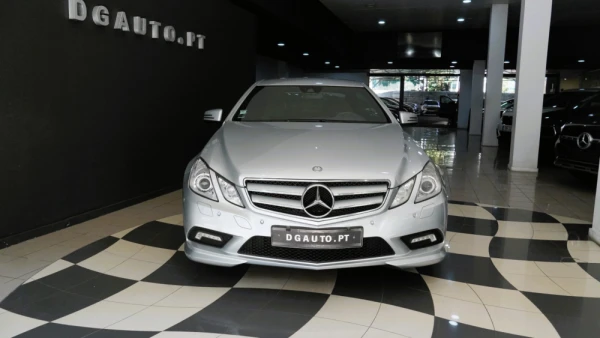 Mercedes-Benz E 250 CDI AMG 7