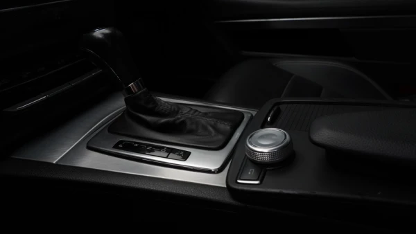 Mercedes-Benz E 250 CDI AMG 33