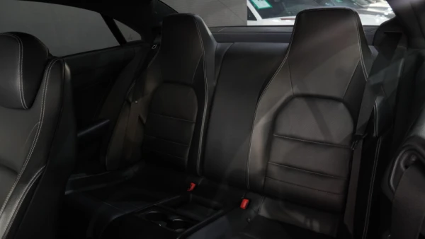 Mercedes-Benz E 250 CDI AMG 48