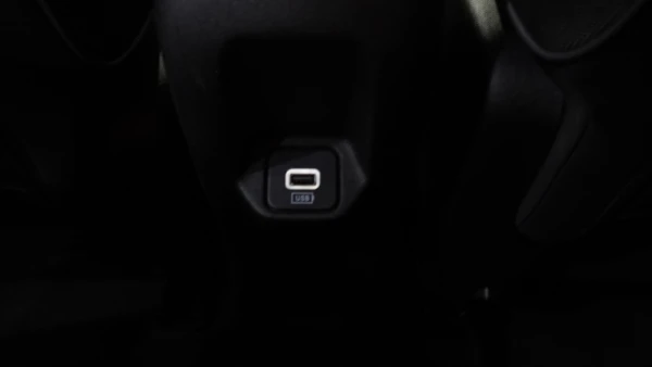 Fiat 500X 1.3 MTJ CITYCROSS 95CV 39