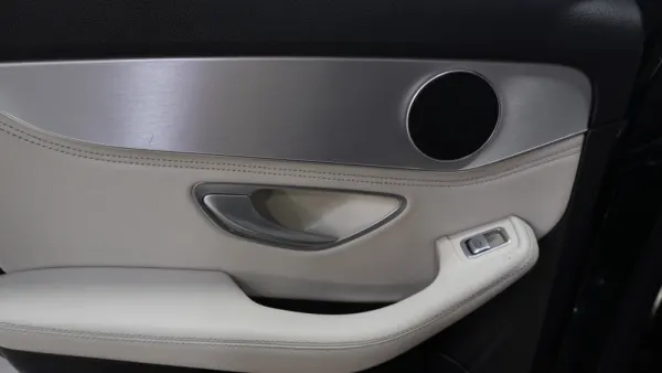 Mercedes-Benz C 200 BlueTEC Avantgarde 21